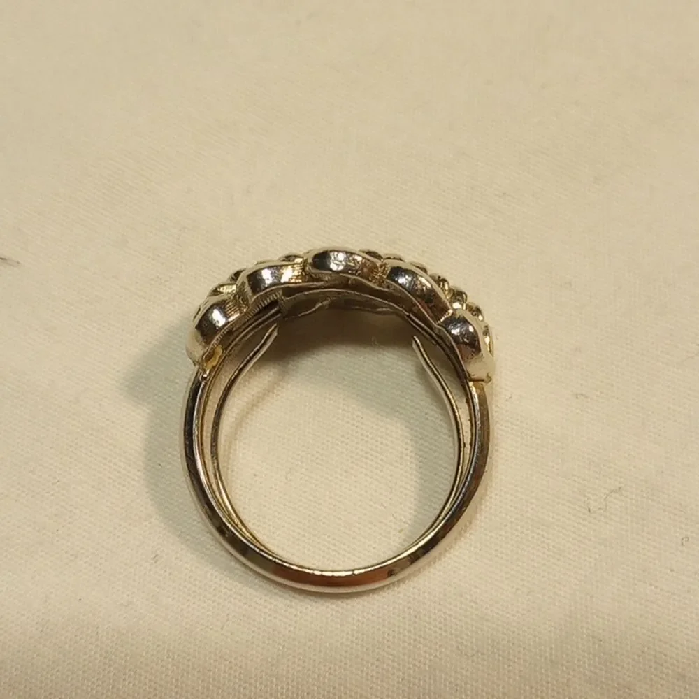 Avon Jewelry Silver Toned Scroll Ring 7-7.5 - Picture 2 of 5